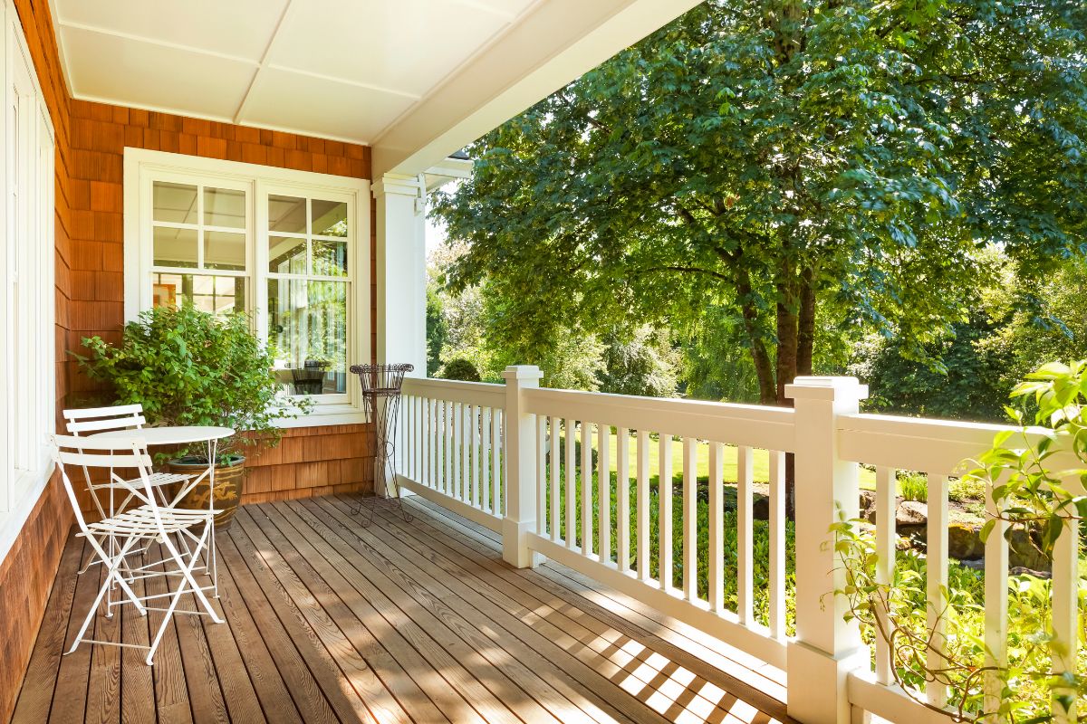 diy-porch-remodeling-painting